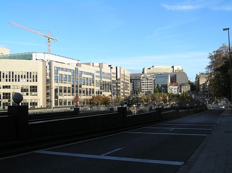 PB070097