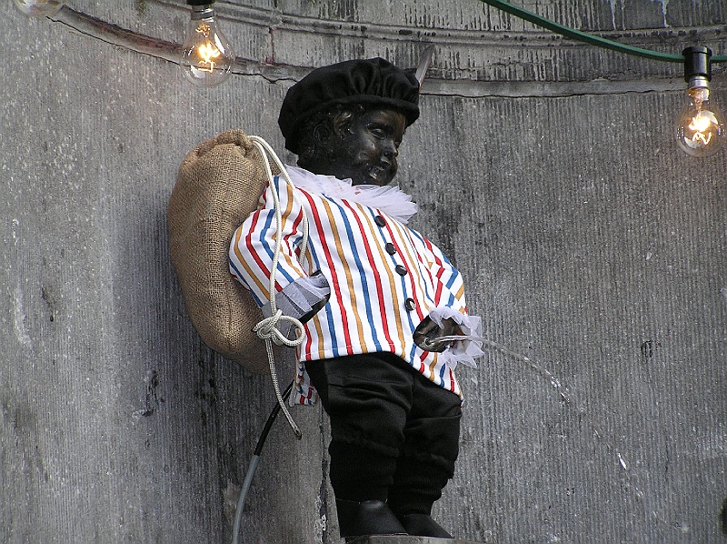 PC040032