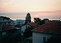 R001-022