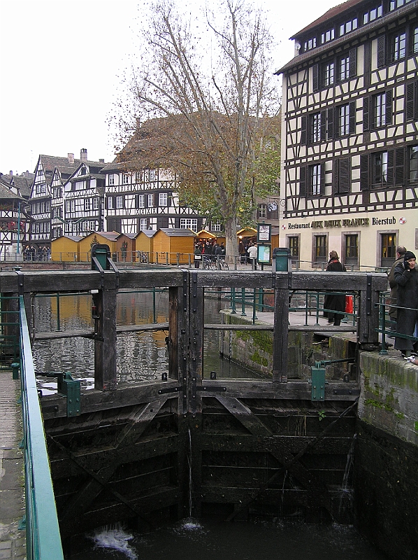 PC120141