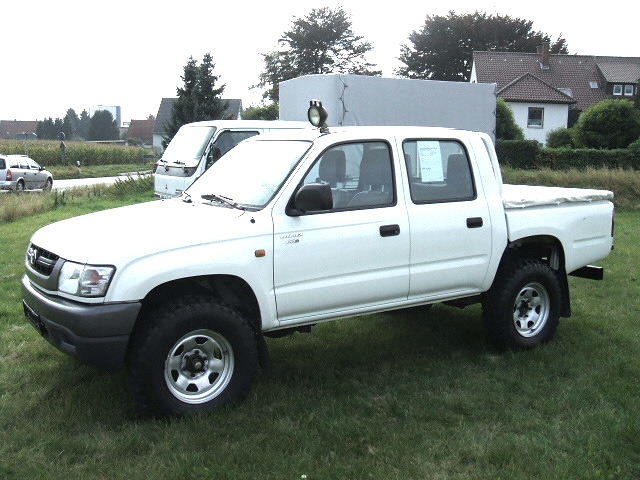 2006_0913Nissangraumet0001